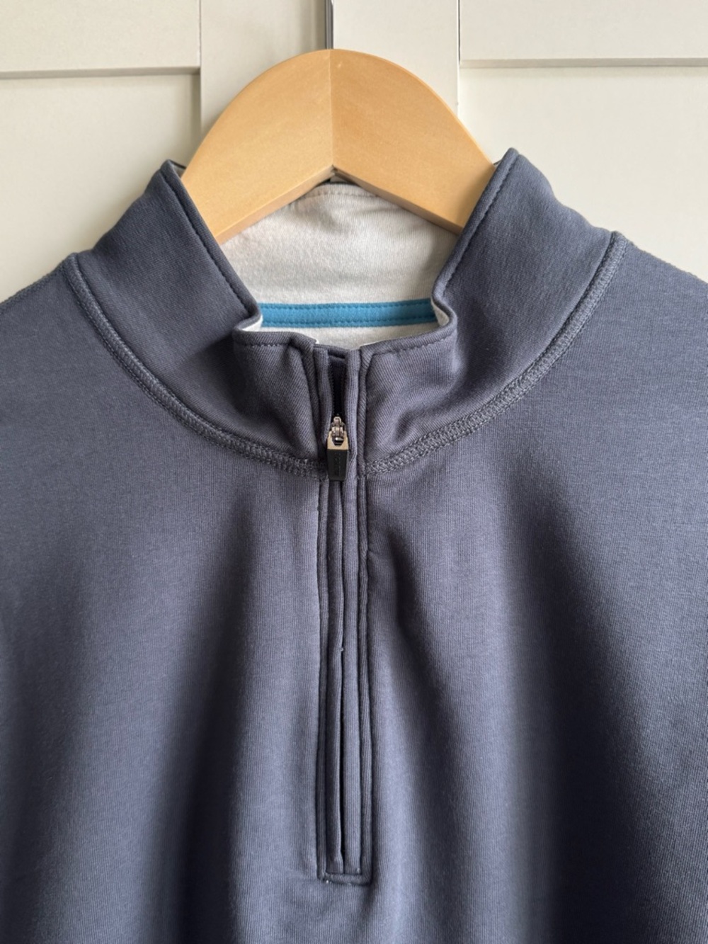 J.Crew Factory Performance Quarter-Zip Size Medium - Picture 3 of 4